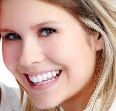 Top Tips For Maintaining a Healthy Smile
