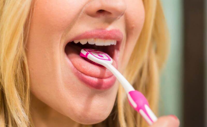 Why Cleaning the Tongue is Good for Overall Dental Health
